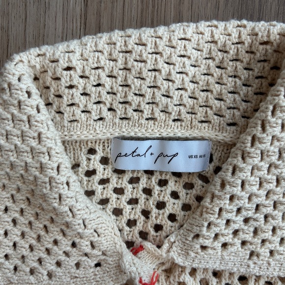 PETAL & PUP Val Open Stitch Short Sleeve Button-Up Shirt XS - Picture 3 of 10